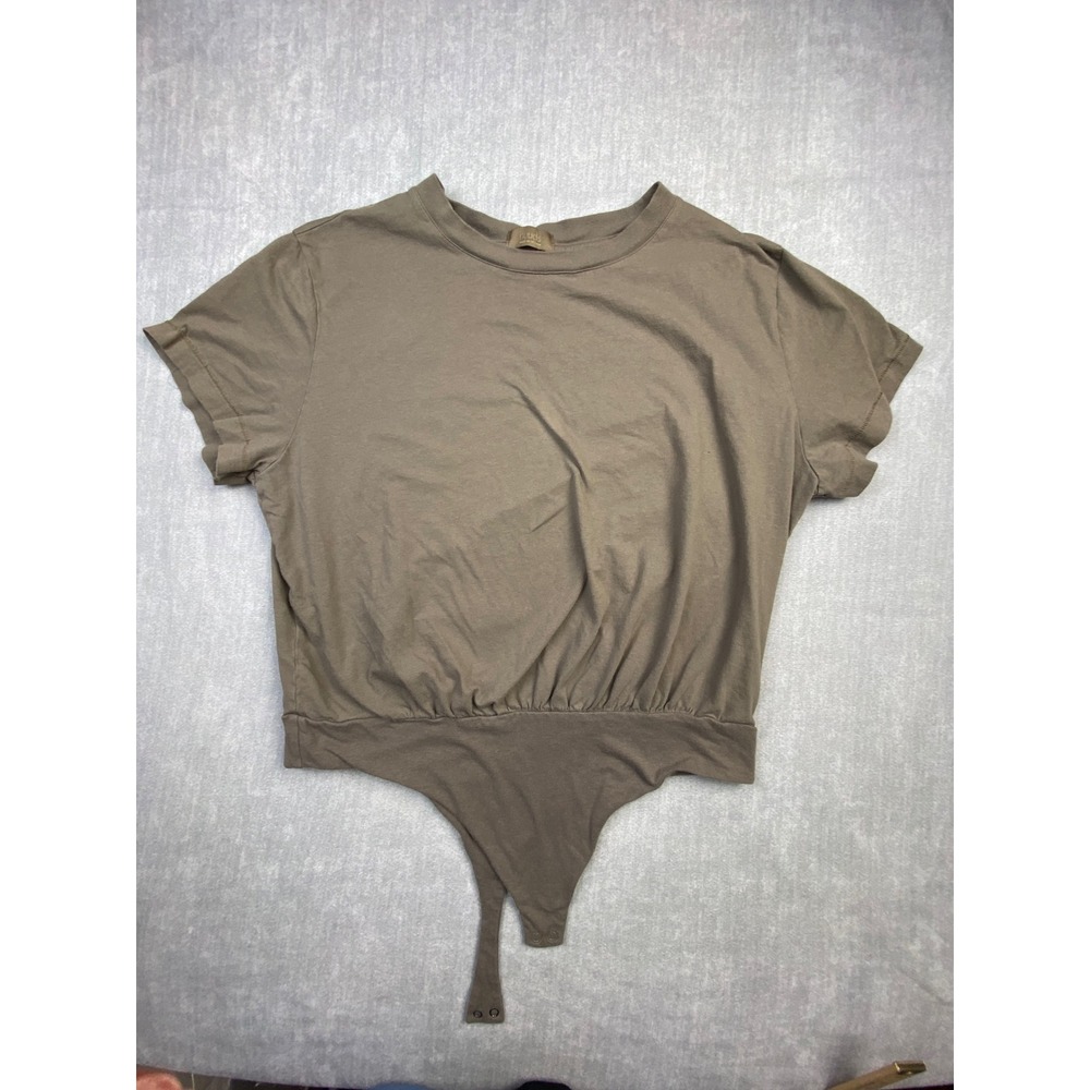 Nuuds Women‎ XL Short Sleeve Bodysuit Taupe Brown Cotton Crew Neck Snap Closure